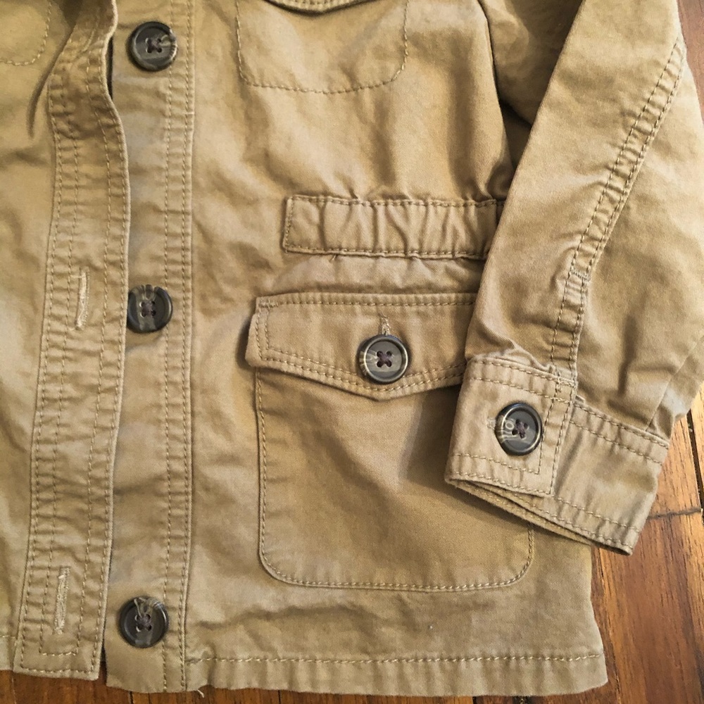 Olive button down jacket - Picture 3 of 3